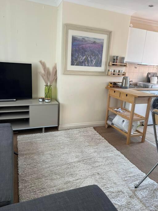 1 Bedroom Flat Sleeps 4 In Abingdon Oxfordshire Εξωτερικό φωτογραφία